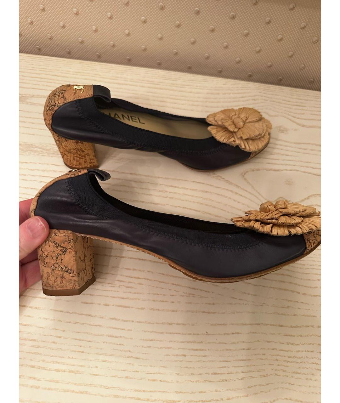 CHANEL Черные кожаные туфли, фото 5