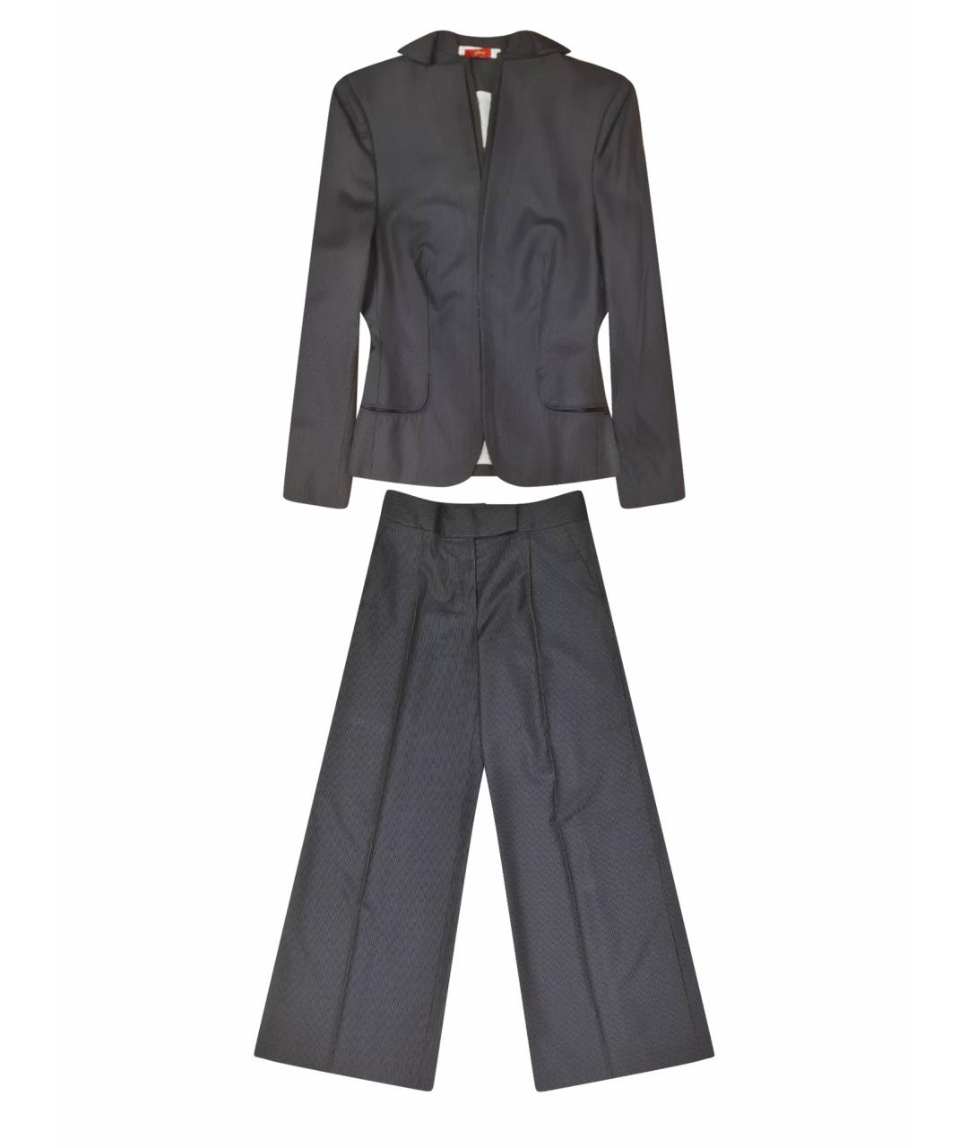 

Костюм с брюками