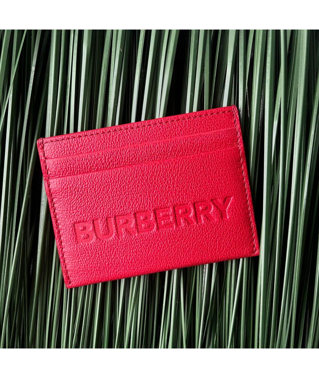 BURBERRY Красный кожаный кардхолдер, фото 6