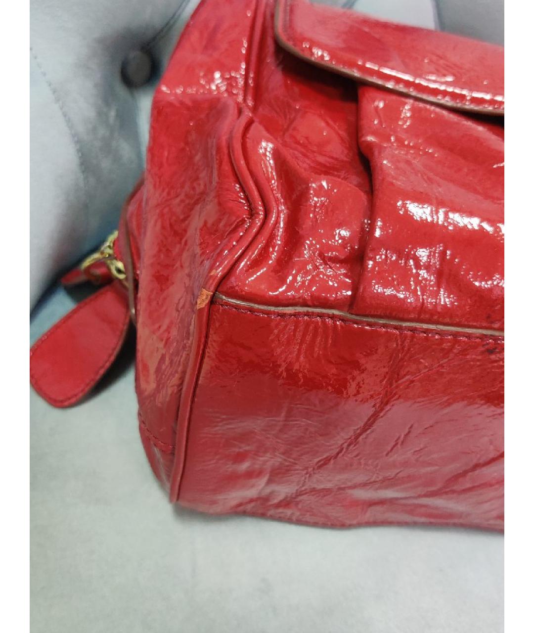 DOLCE&GABBANA Красная сумка через плечо из лакированной кожи, фото 9