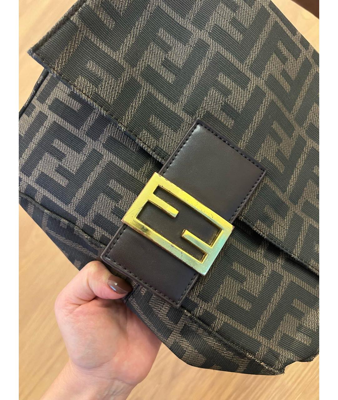 FENDI Коричневая тканевая сумка с короткими ручками, фото 3