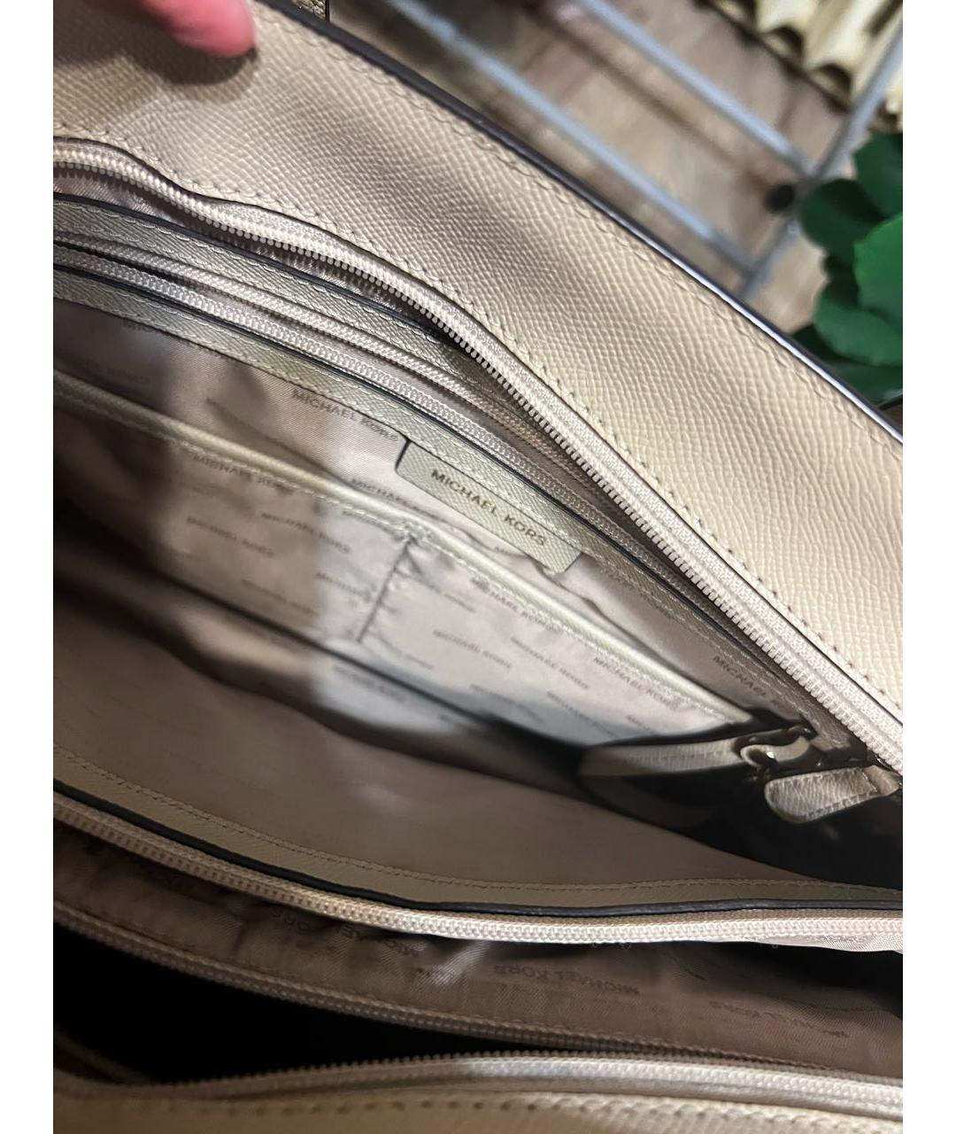 MICHAEL MICHAEL KORS Бежевая сумка с короткими ручками из искусственной кожи, фото 5
