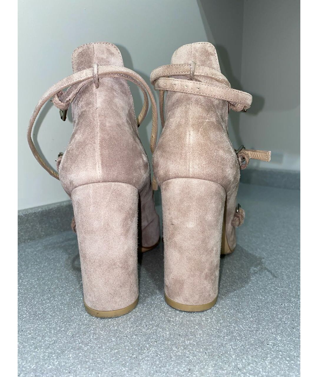 GIANVITO ROSSI Серые замшевые туфли, фото 4