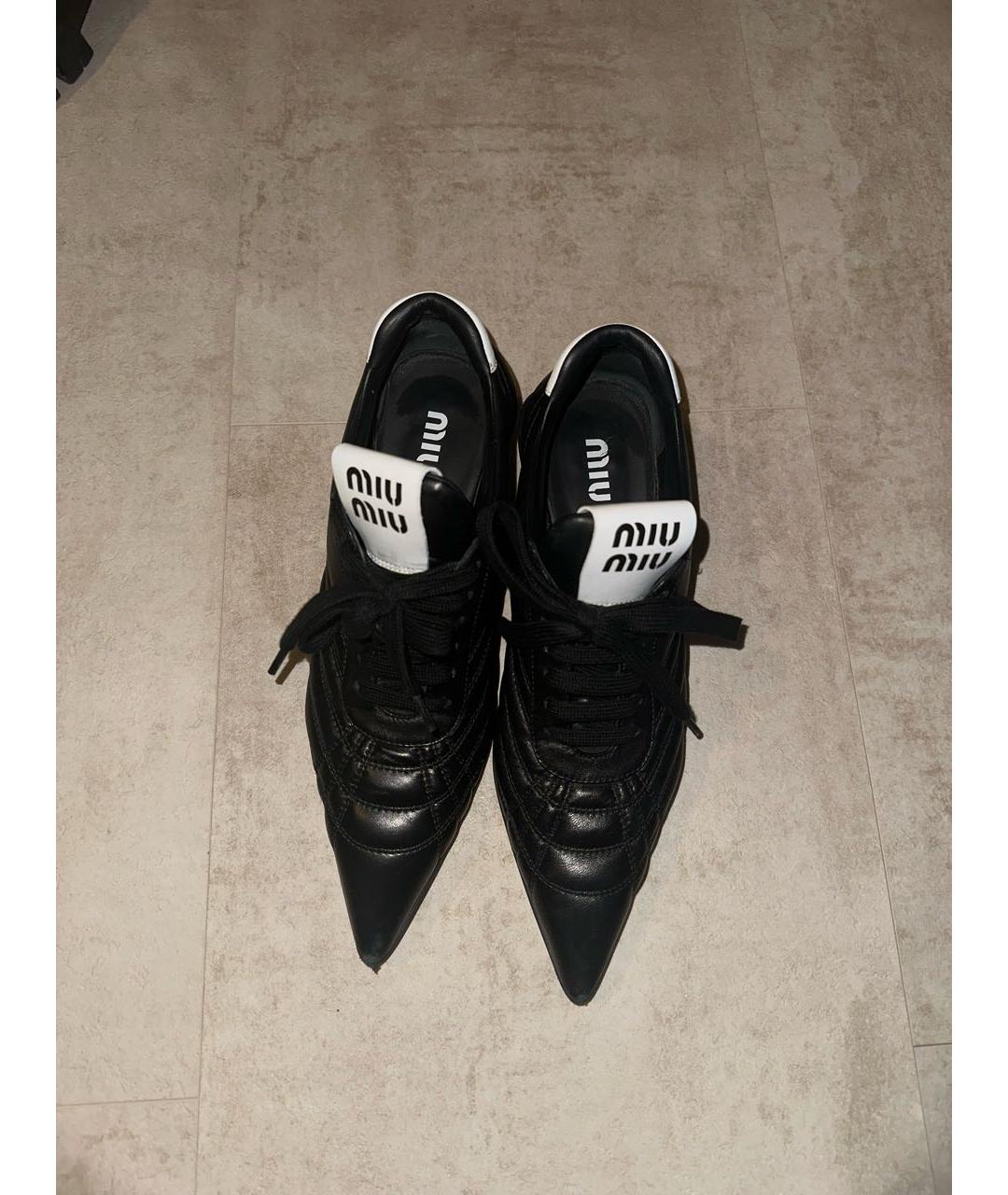 MIU MIU Черные кожаные лодочки на низком каблуке, фото 2