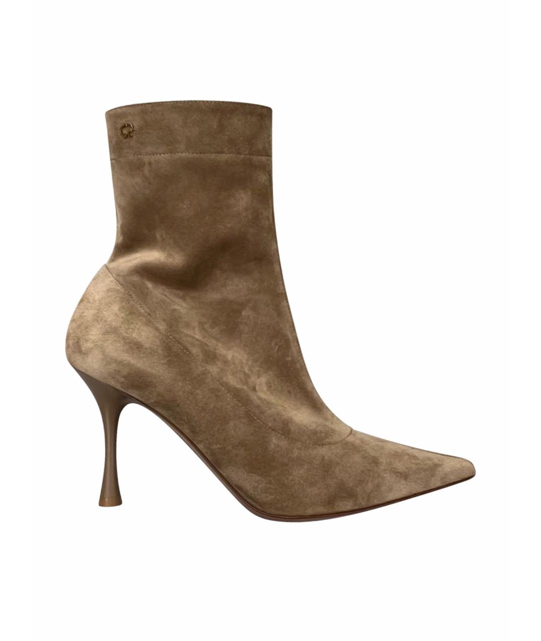 GIANVITO ROSSI Бежевые замшевые ботильоны, фото 1
