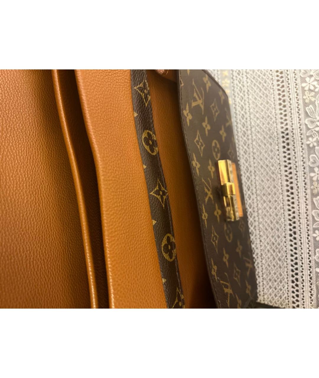 LOUIS VUITTON Коричневая кожаная сумка с короткими ручками, фото 4