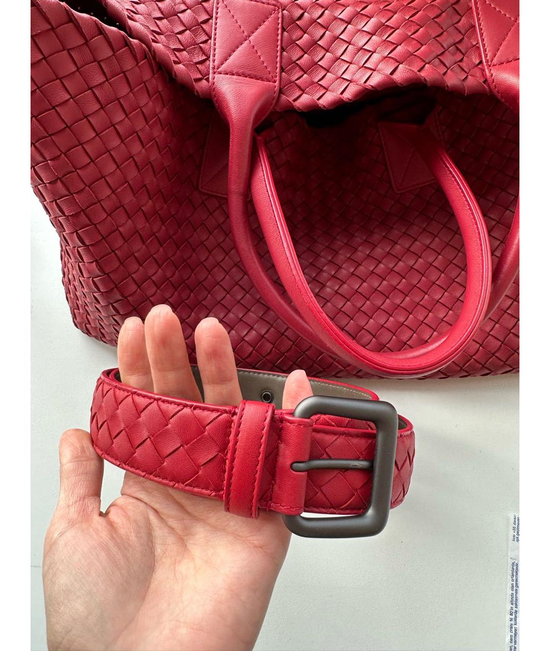 BOTTEGA VENETA Красная кожаная сумка с короткими ручками, фото 5