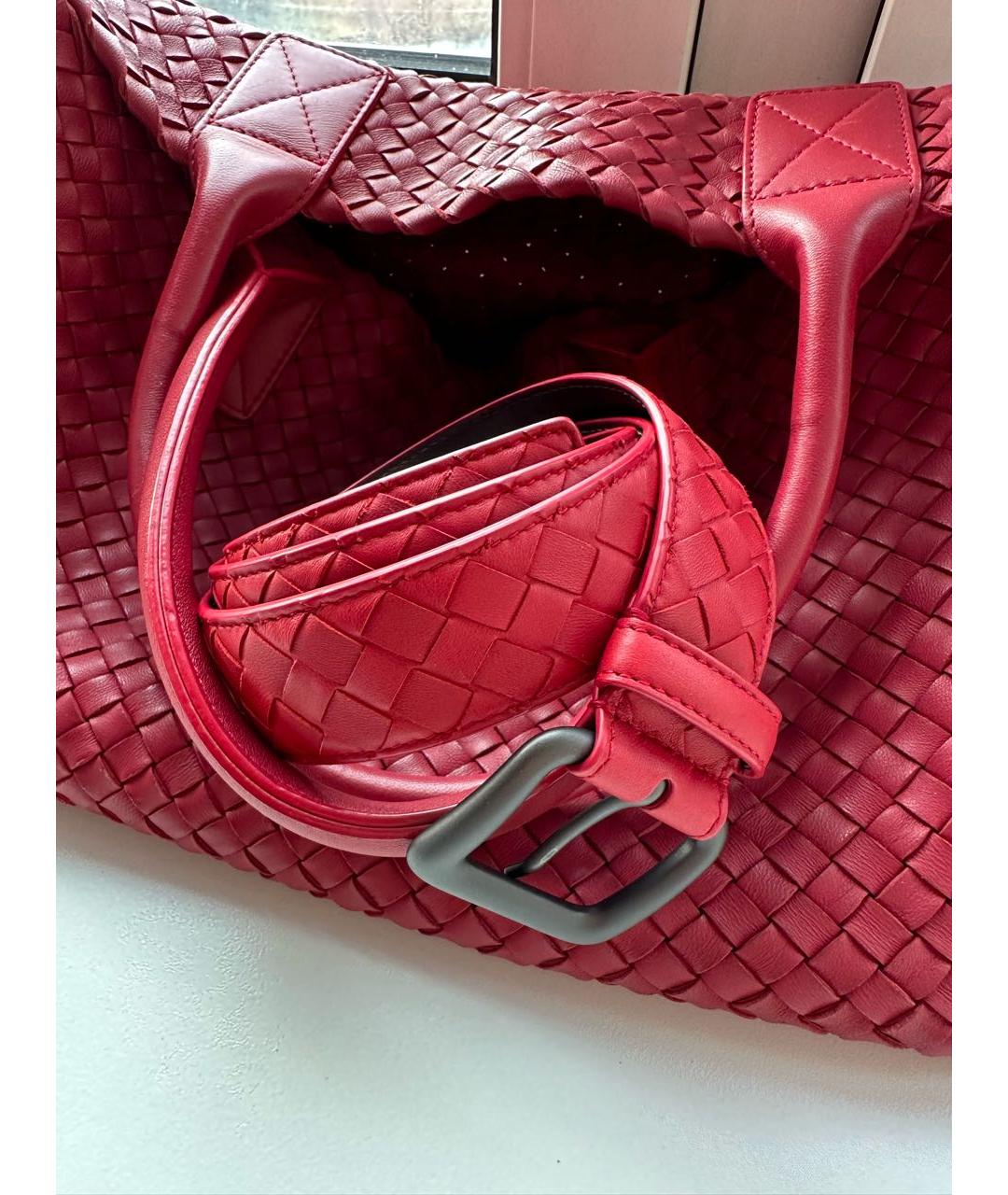 BOTTEGA VENETA Красная кожаная сумка с короткими ручками, фото 7