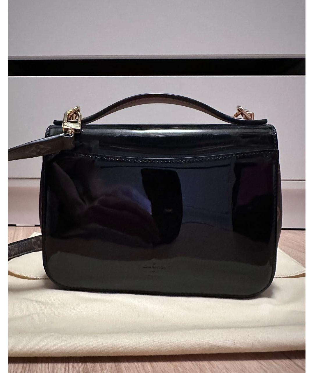 LOUIS VUITTON PRE-OWNED Черная сумка через плечо из лакированной кожи, фото 3
