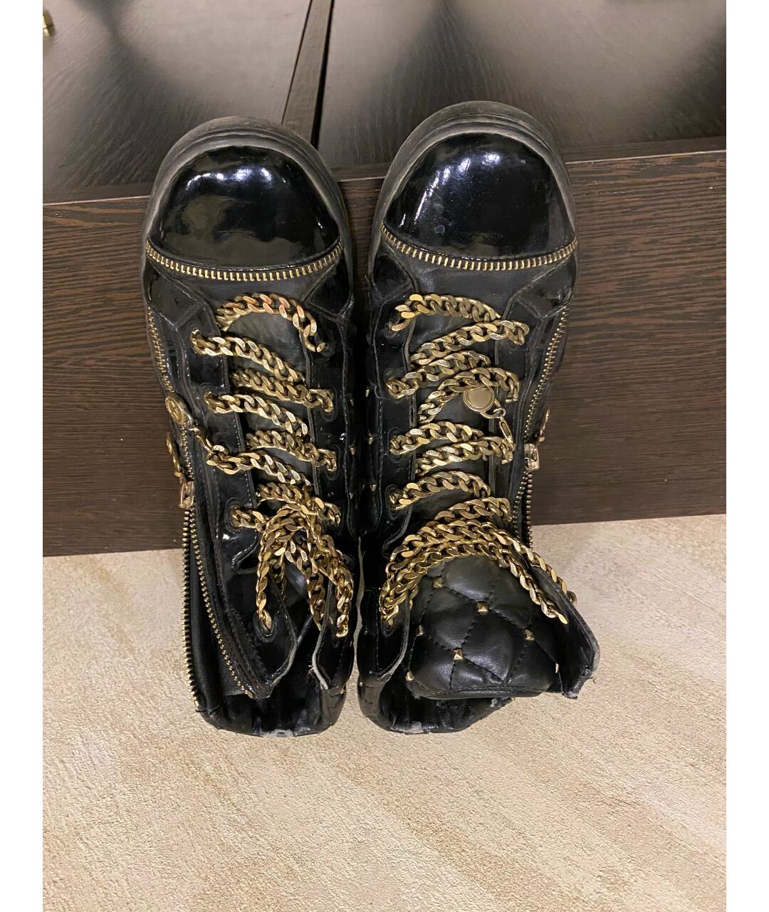 MICHAEL KORS Черные ботинки из лакированной кожи, фото 3