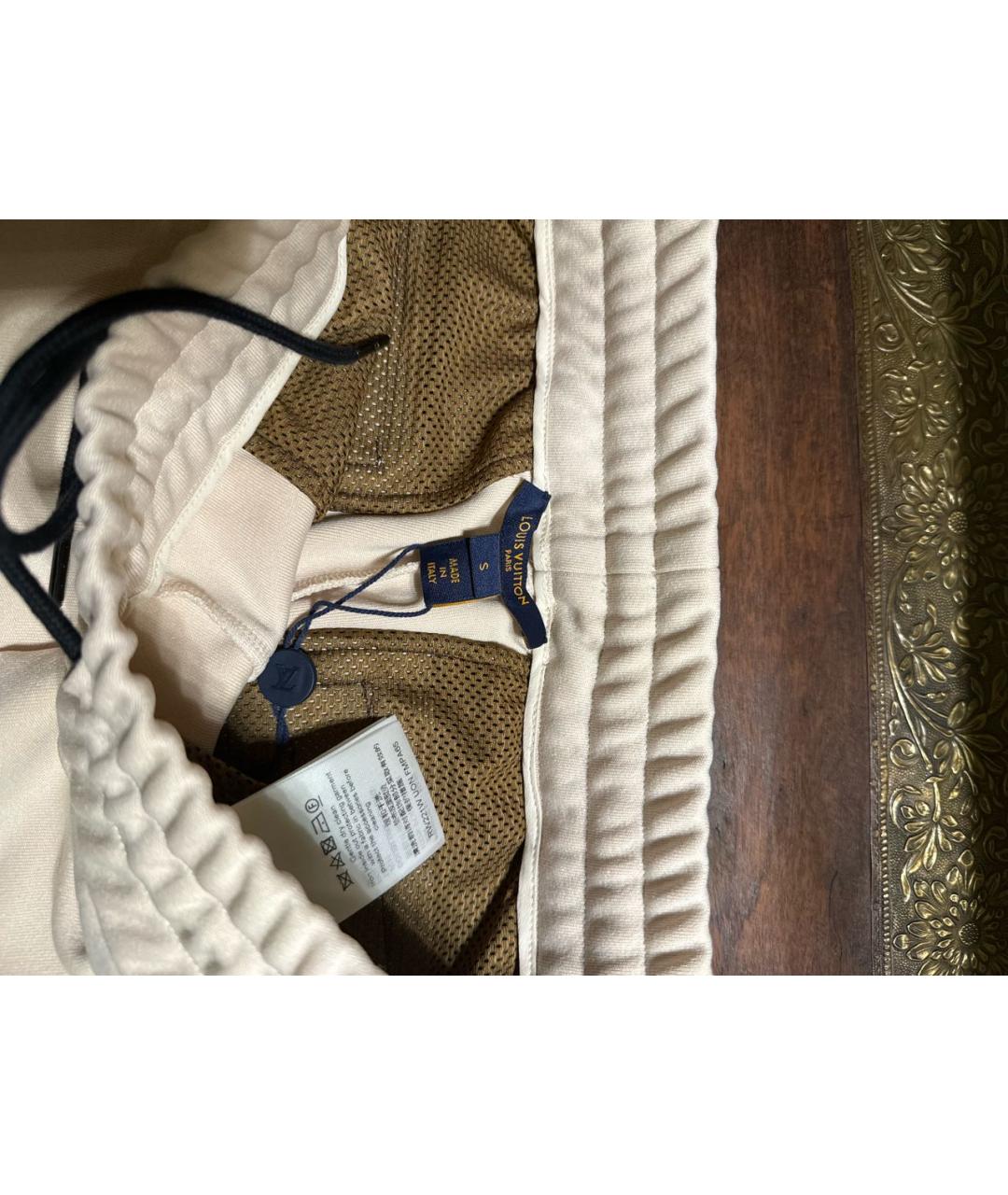 LOUIS VUITTON PRE-OWNED Бежевые полиамидовые спортивные брюки и шорты, фото 3