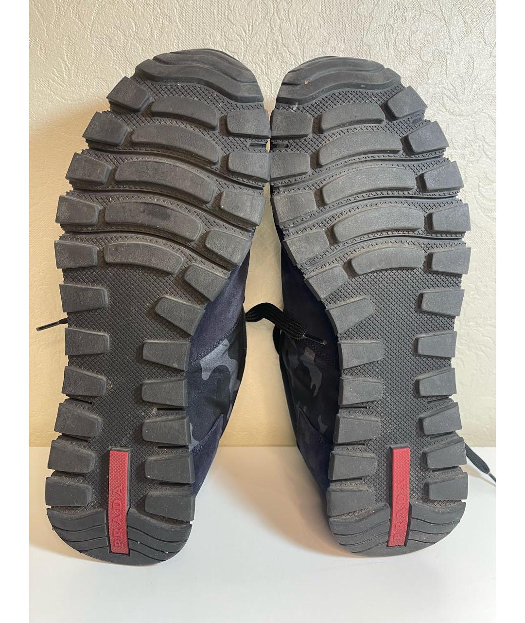 PRADA Темно-синие замшевые низкие кроссовки / кеды, фото 5