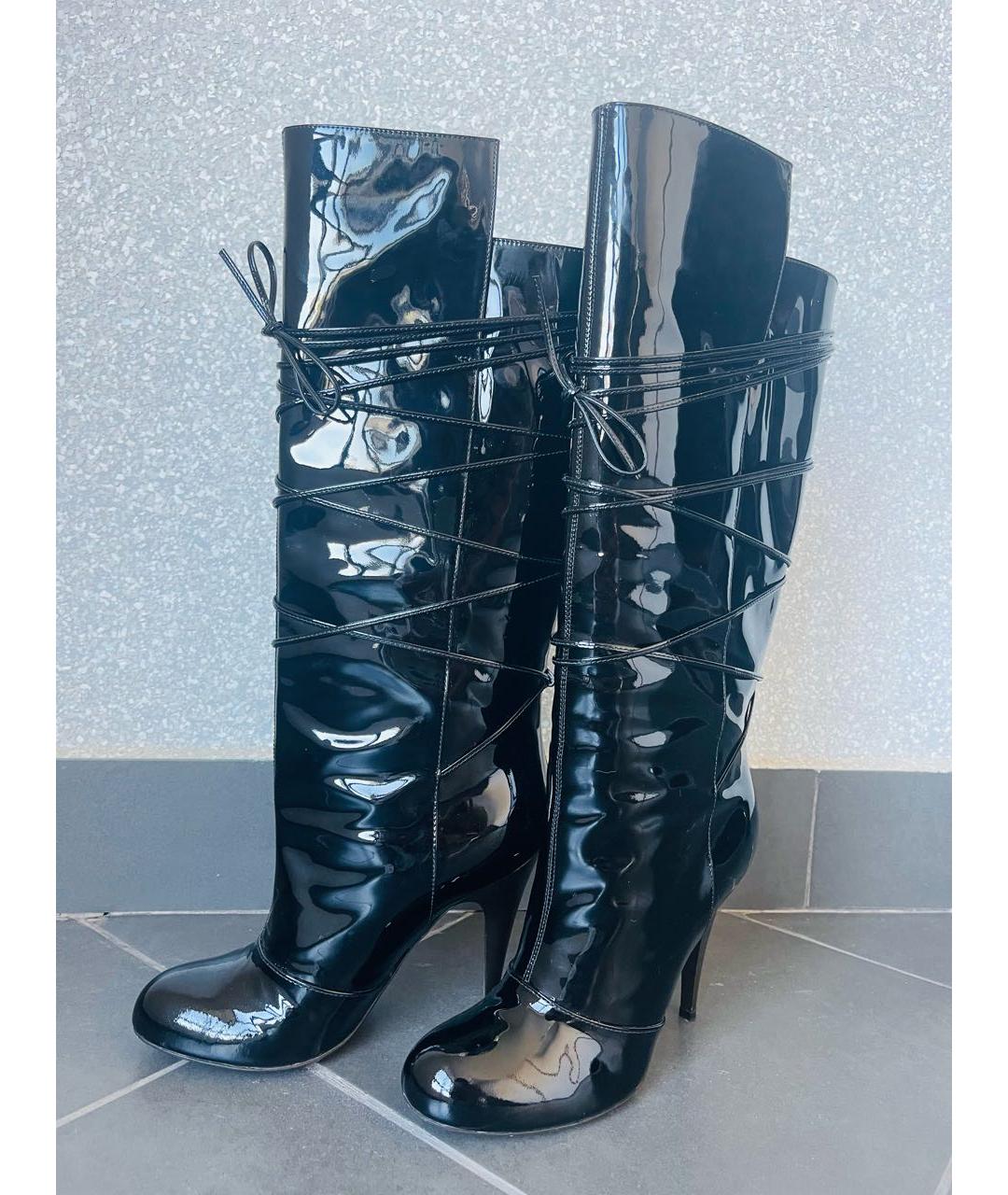 SAINT LAURENT Черные сапоги из лакированной кожи, фото 8