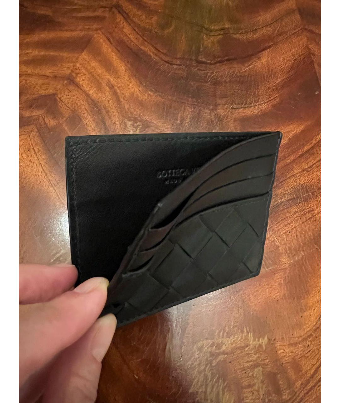 BOTTEGA VENETA Черный кожаный кардхолдер, фото 3