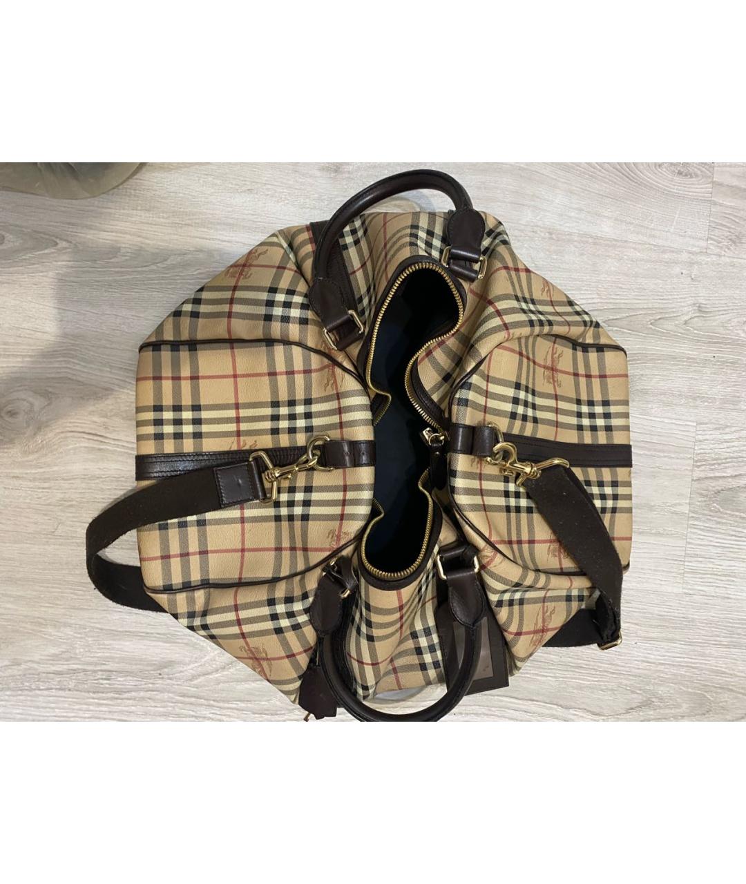 Burberry sport bag hotsell