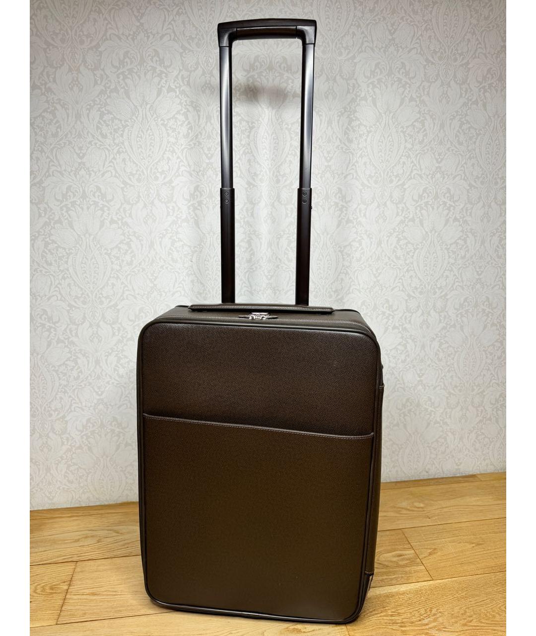 LOUIS VUITTON PRE-OWNED Коричневый кожаный чемодан, фото 9