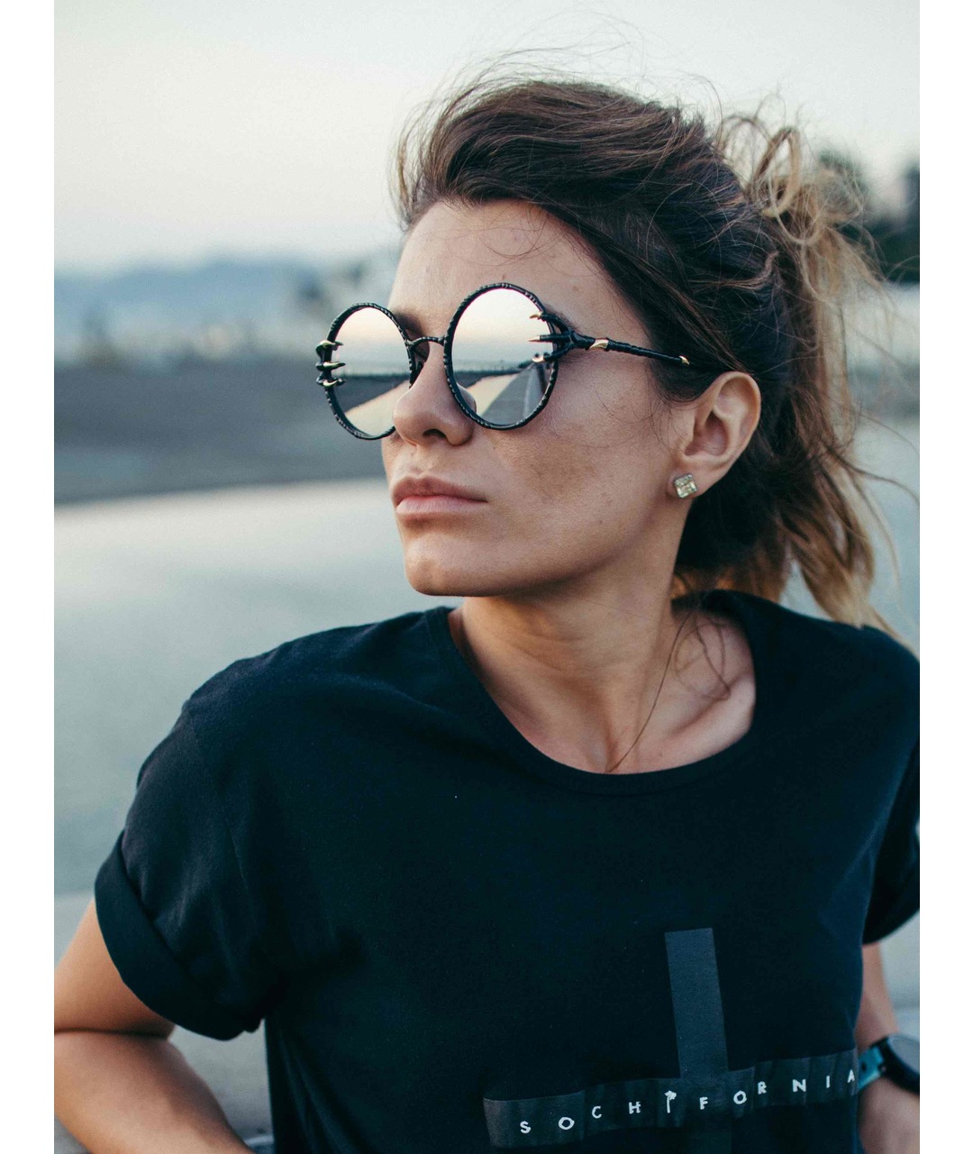 ANNA KARIN KARLSSON Черные металлические солнцезащитные очки, фото 4