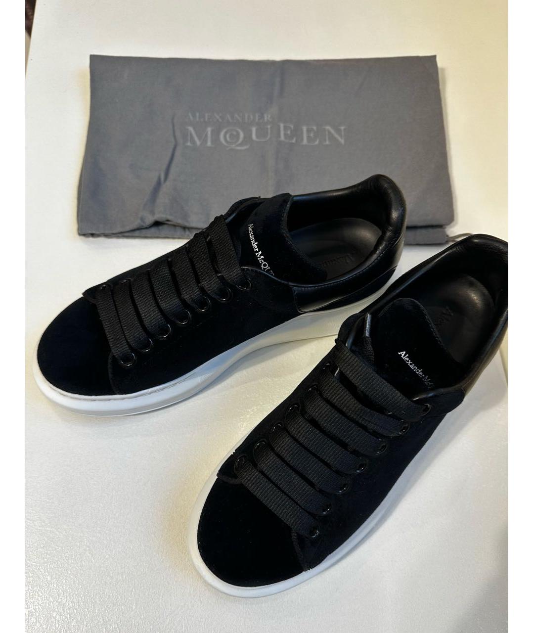 ALEXANDER MCQUEEN Черные замшевые кеды, фото 4