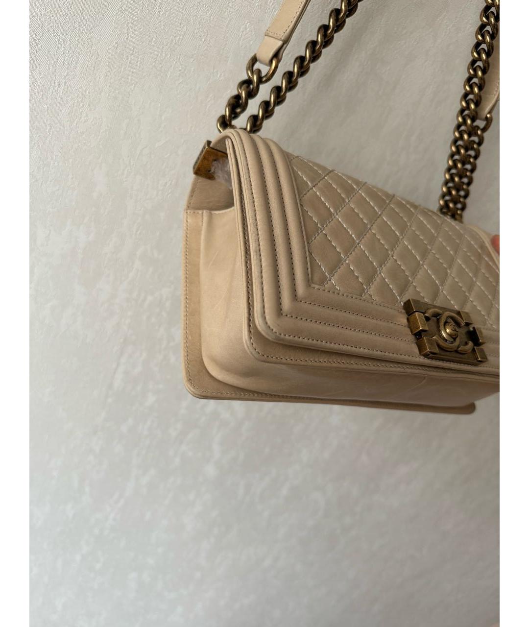 CHANEL Кожаная сумка через плечо, фото 5
