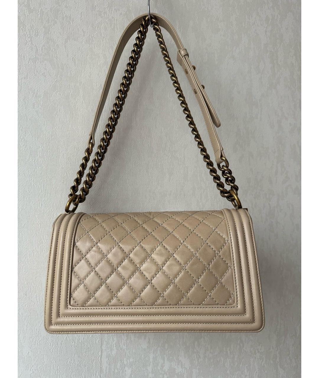 CHANEL Кожаная сумка через плечо, фото 2