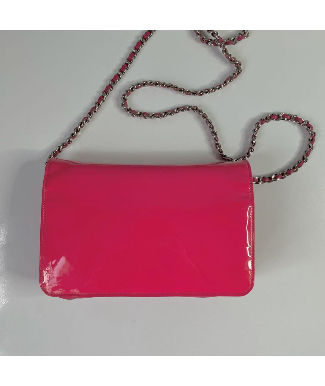 CHANEL PRE-OWNED Фуксия сумка через плечо из лакированной кожи, фото 2