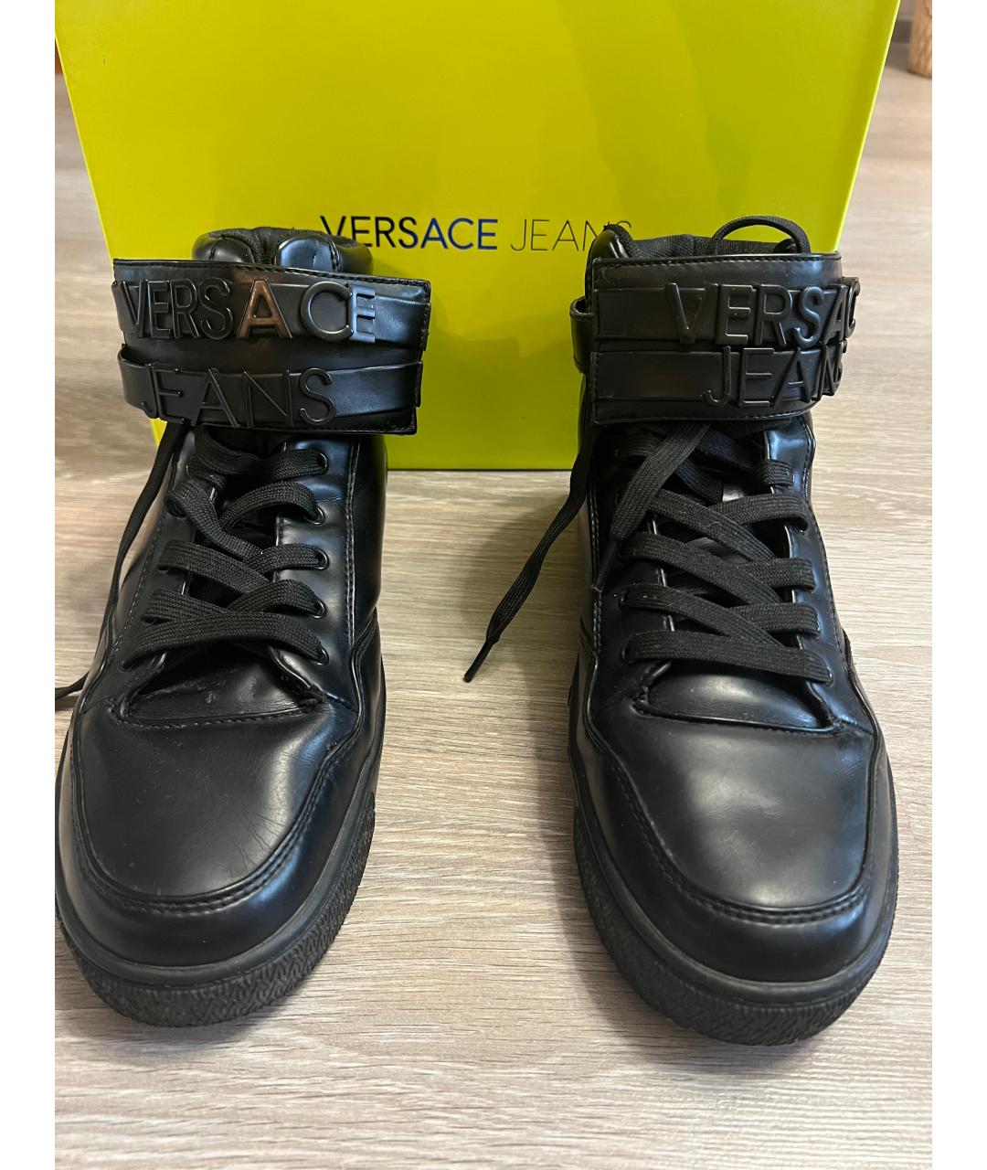 VERSACE JEANS COUTURE Черные кожаные высокие ботинки, фото 2