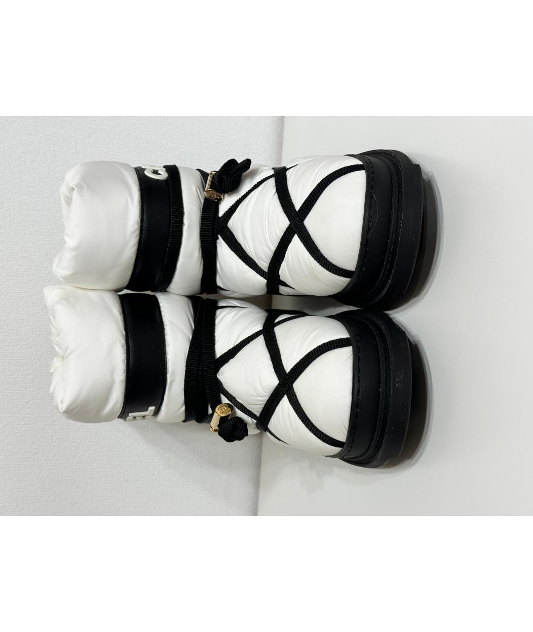 CHANEL PRE-OWNED Белые неопреновые ботинки, фото 3