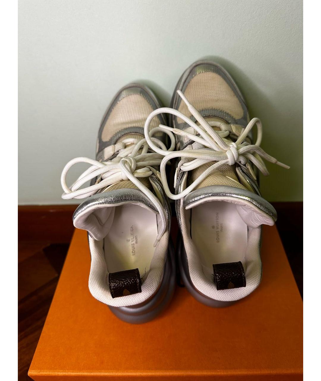 LOUIS VUITTON PRE-OWNED Серебряные кожаные кроссовки, фото 3