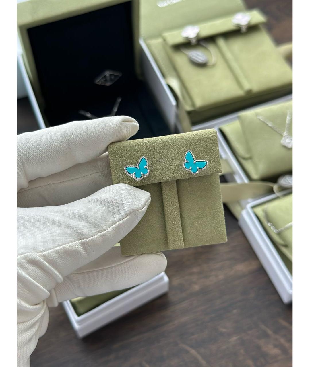 VAN CLEEF & ARPELS Бирюзовые серьги из белого золота, фото 3