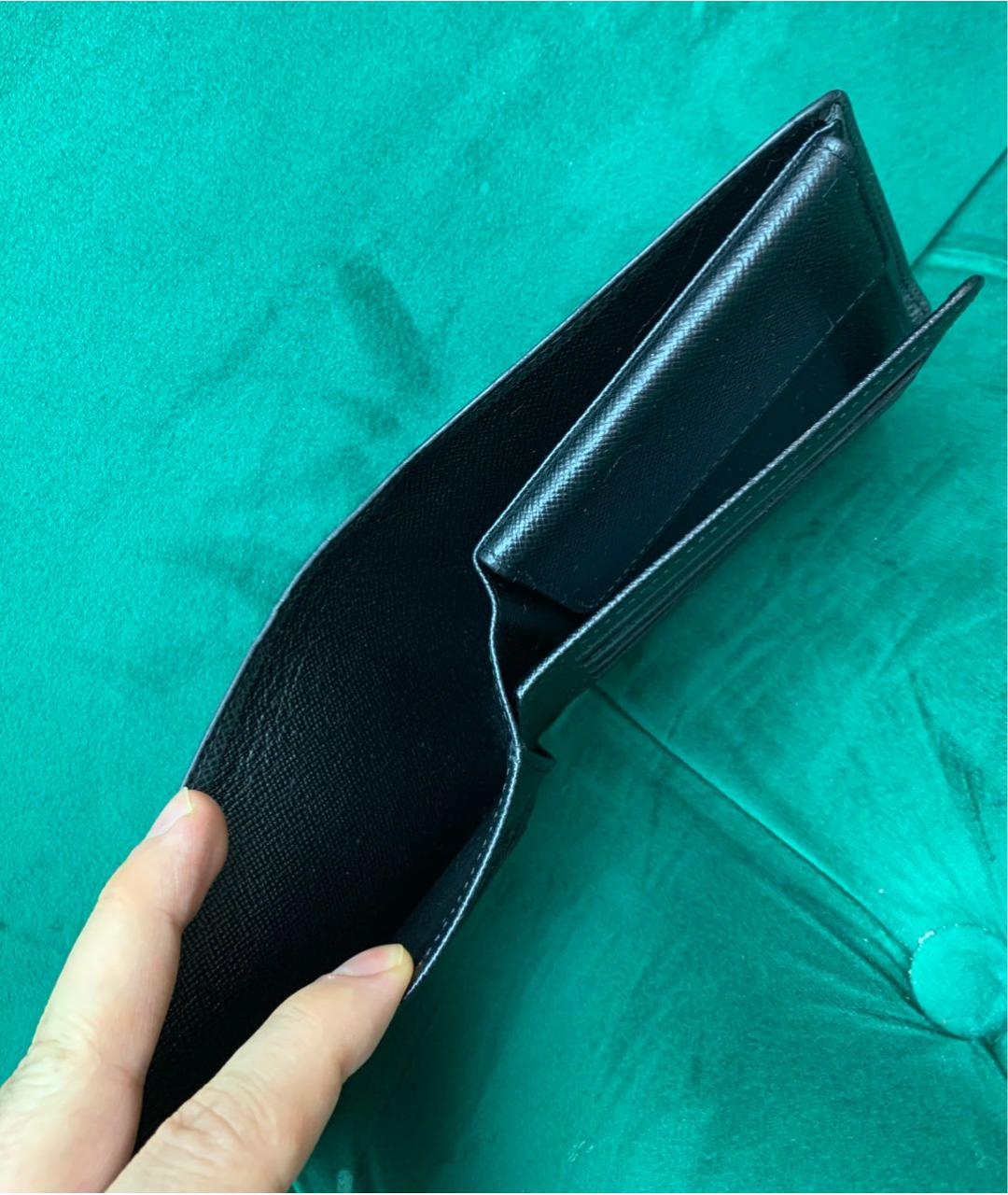 LOUIS VUITTON Черный кожаный кошелек, фото 6