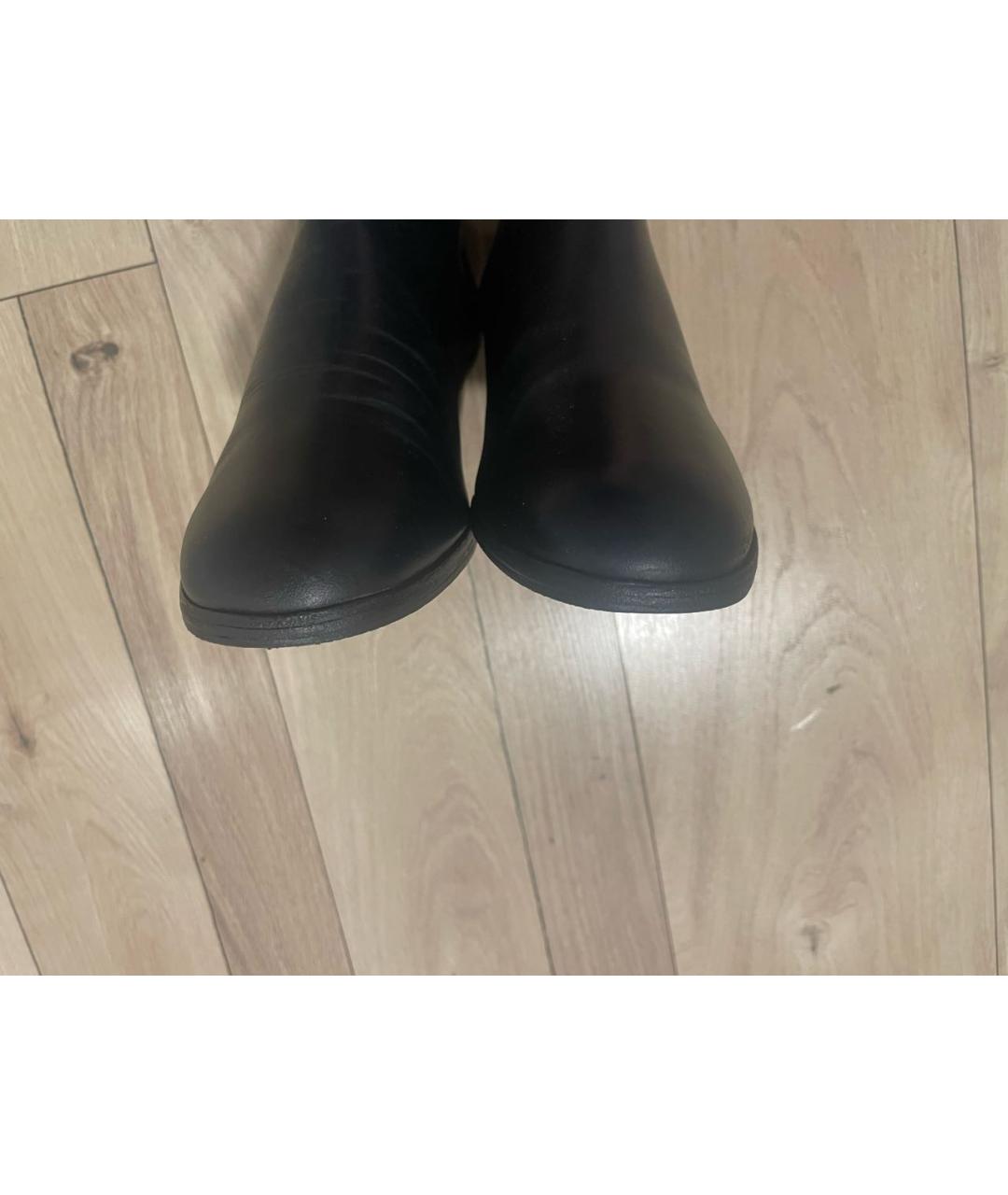 CHANEL Темно-синие кожаные сапоги, фото 7