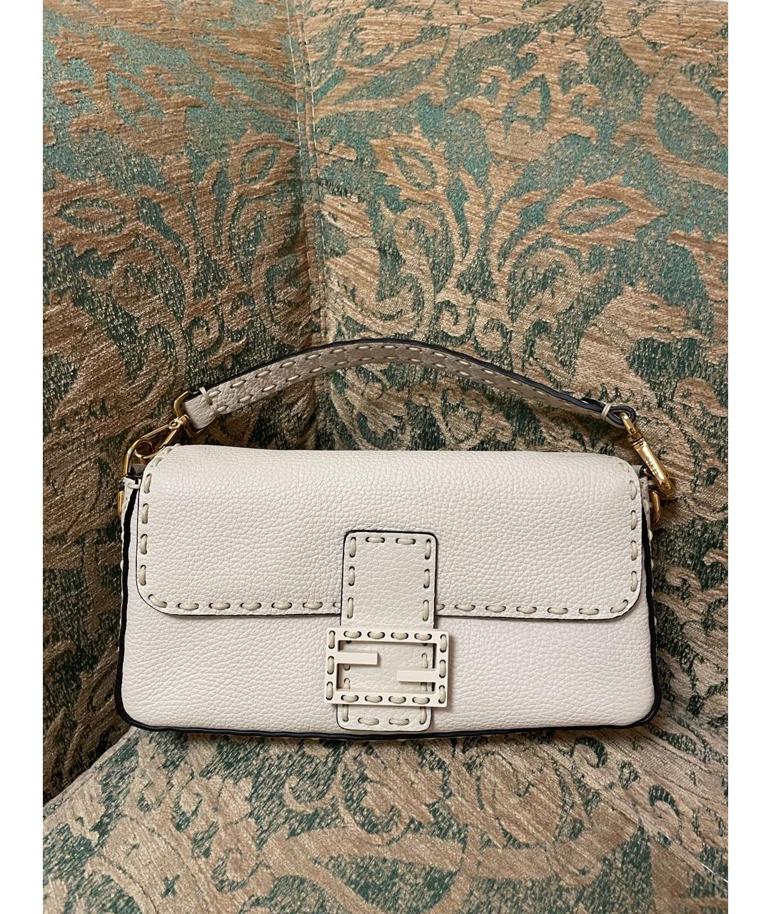 FENDI Бежевая кожаная сумка через плечо, фото 7
