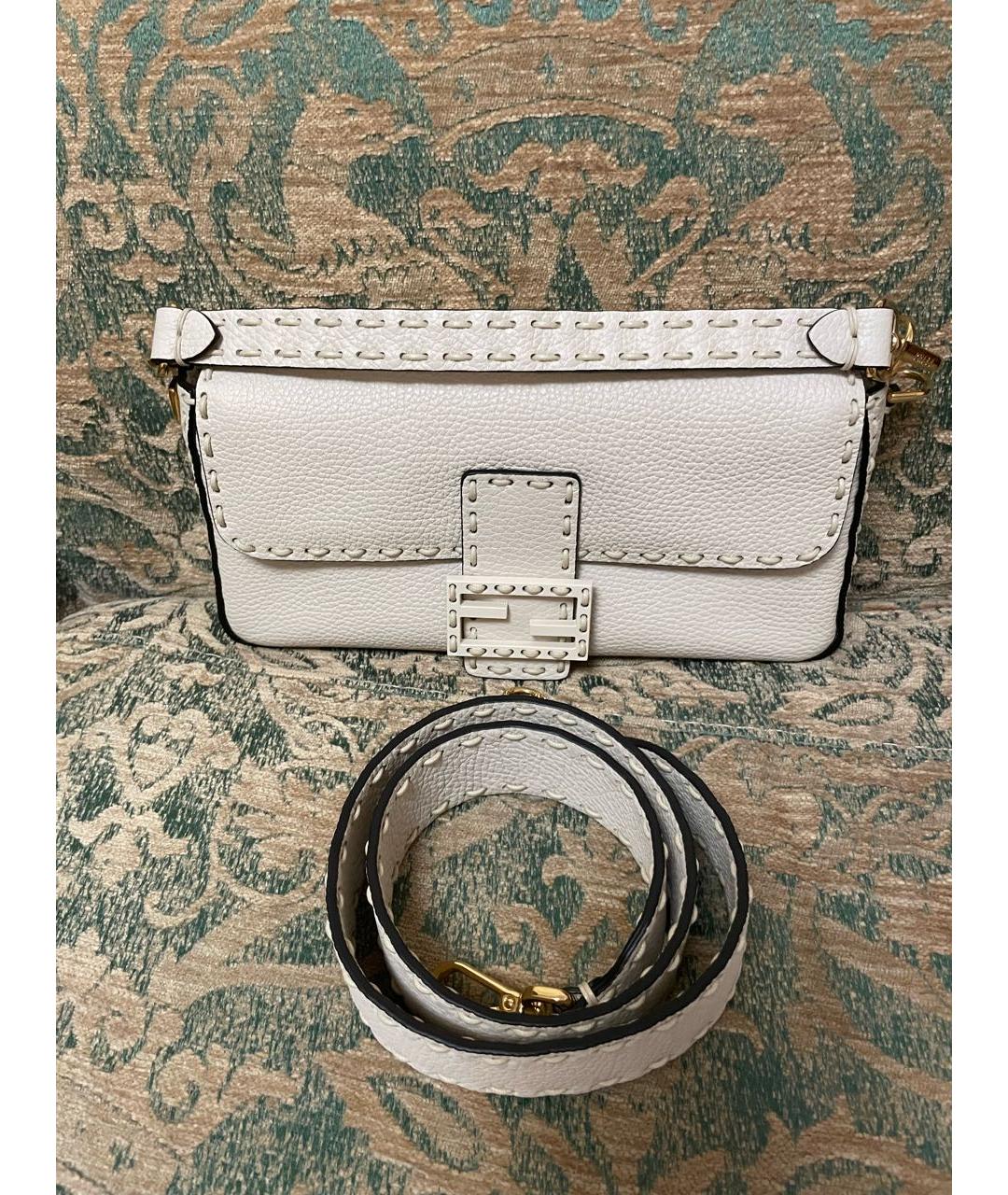FENDI Бежевая кожаная сумка через плечо, фото 3