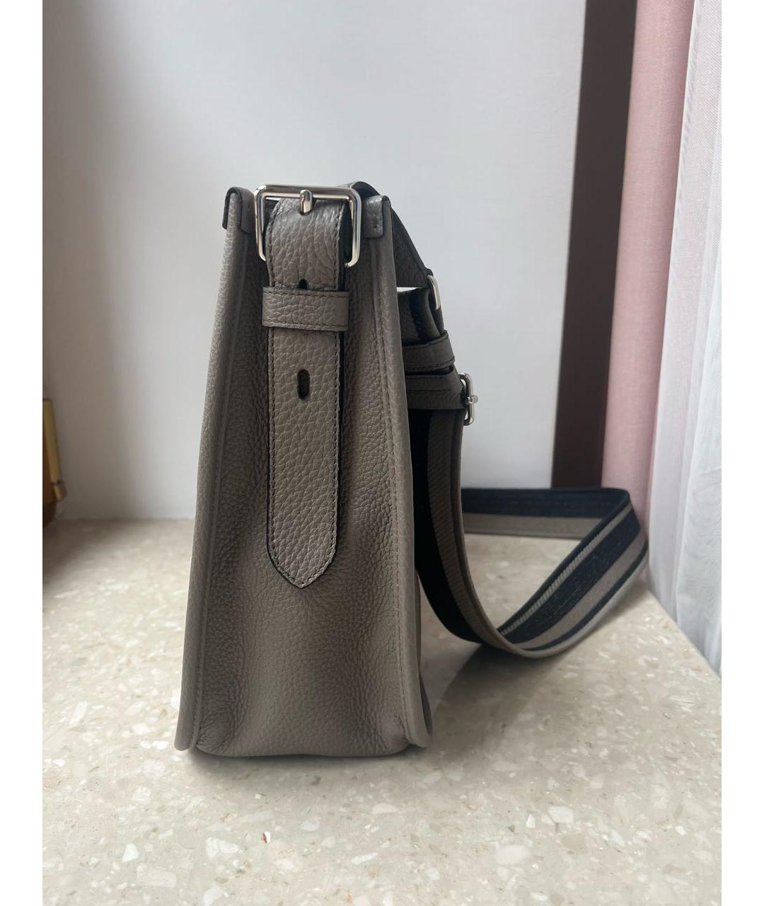 PRADA Серая кожаная сумка через плечо, фото 5