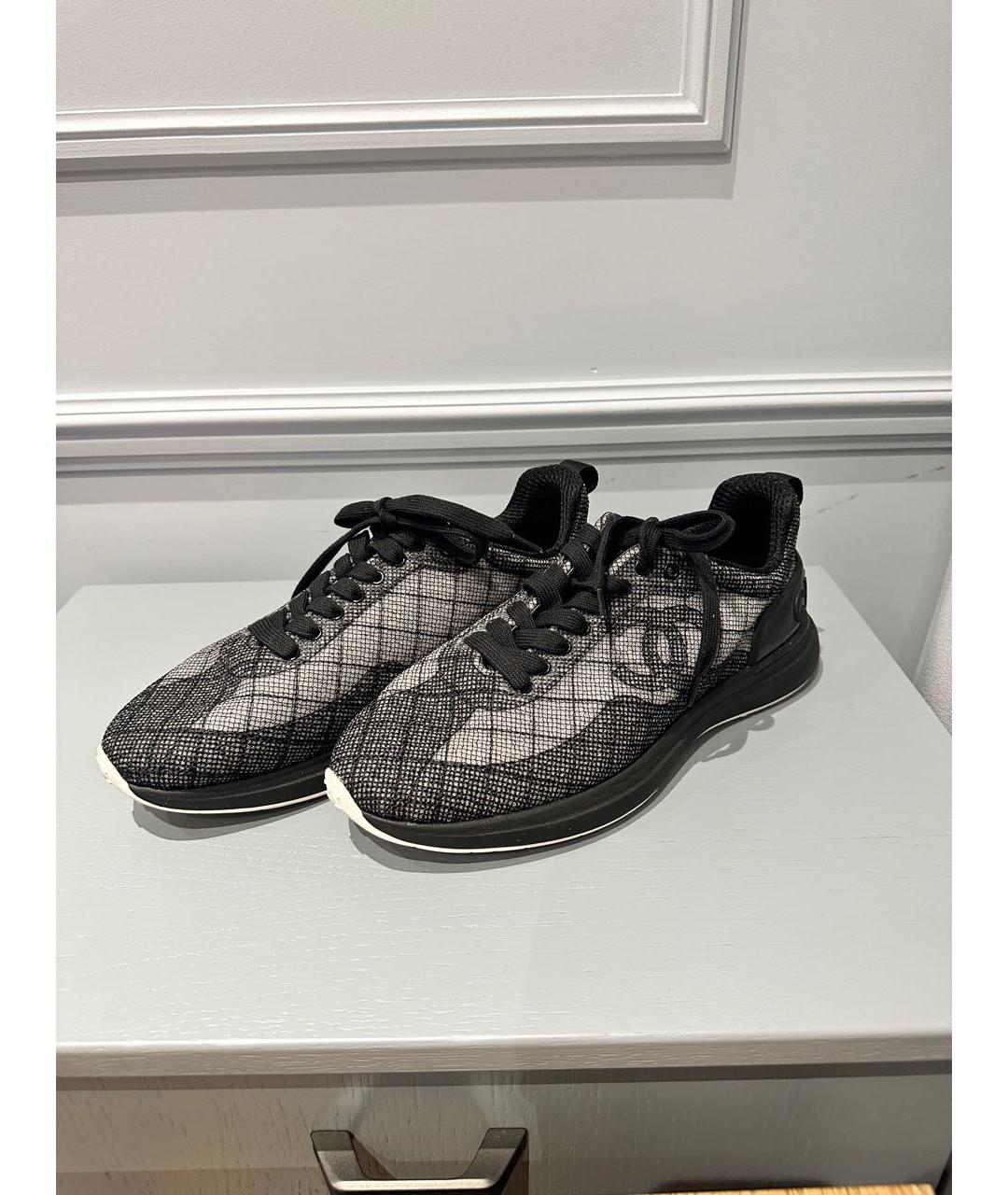 CHANEL PRE-OWNED Черные текстильные кроссовки, фото 3