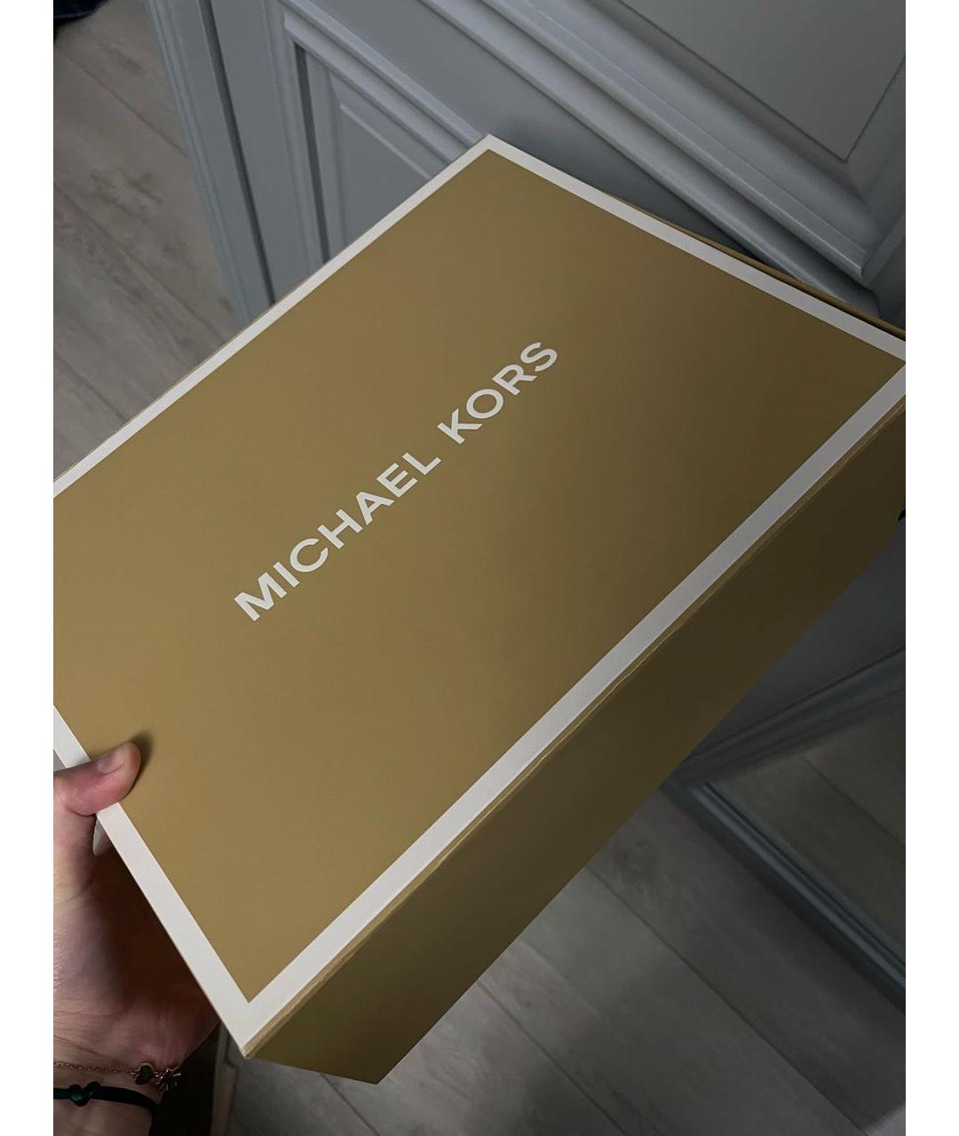 MICHAEL KORS Темно-синяя кожаная сумка с короткими ручками, фото 6