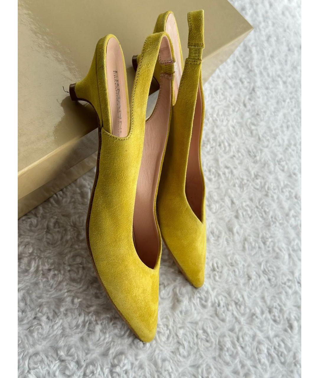 ERMANNO ERMANNO Желтые замшевые лодочки на низком каблуке, фото 9