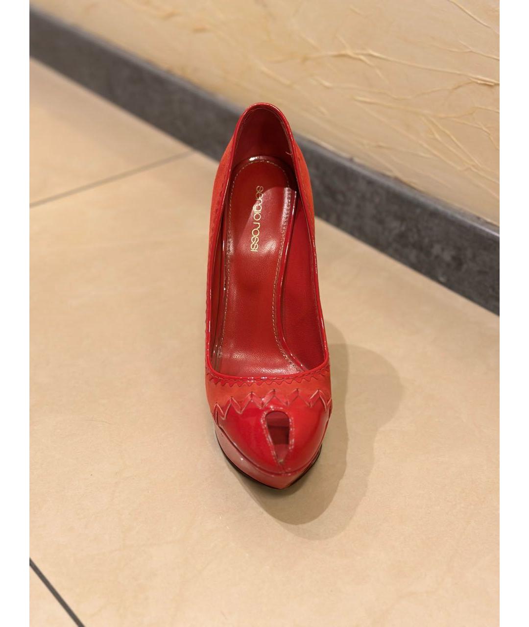 SERGIO ROSSI Красные замшевые туфли, фото 2