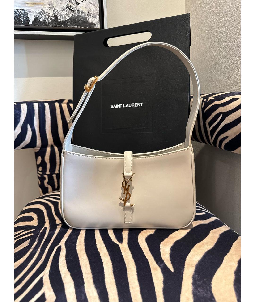 SAINT LAURENT Белая кожаная сумка с короткими ручками, фото 9