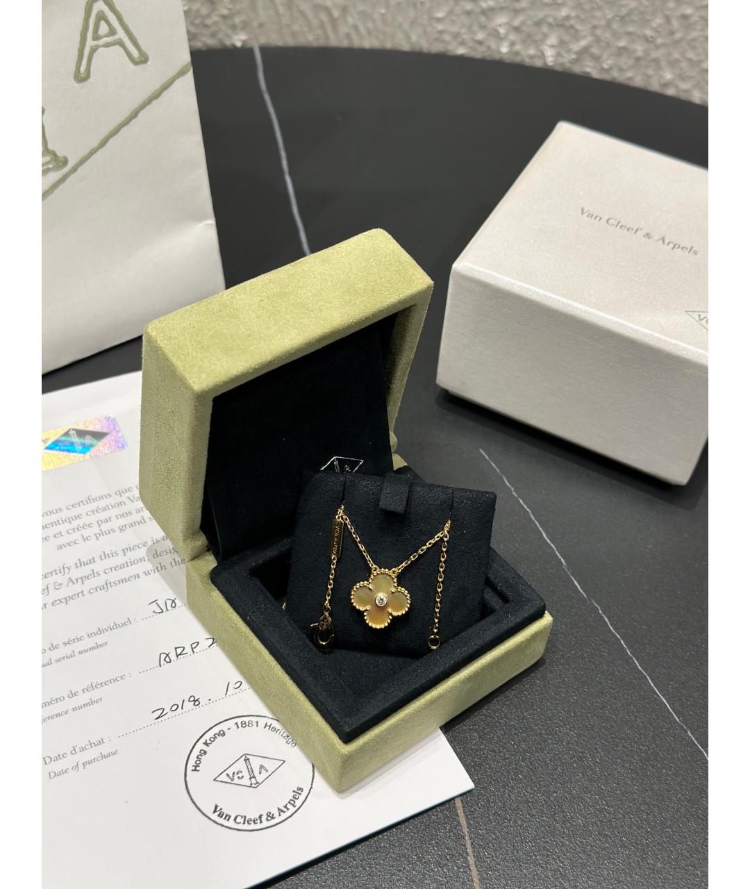 VAN CLEEF & ARPELS Желтая подвеска из желтого золота, фото 2
