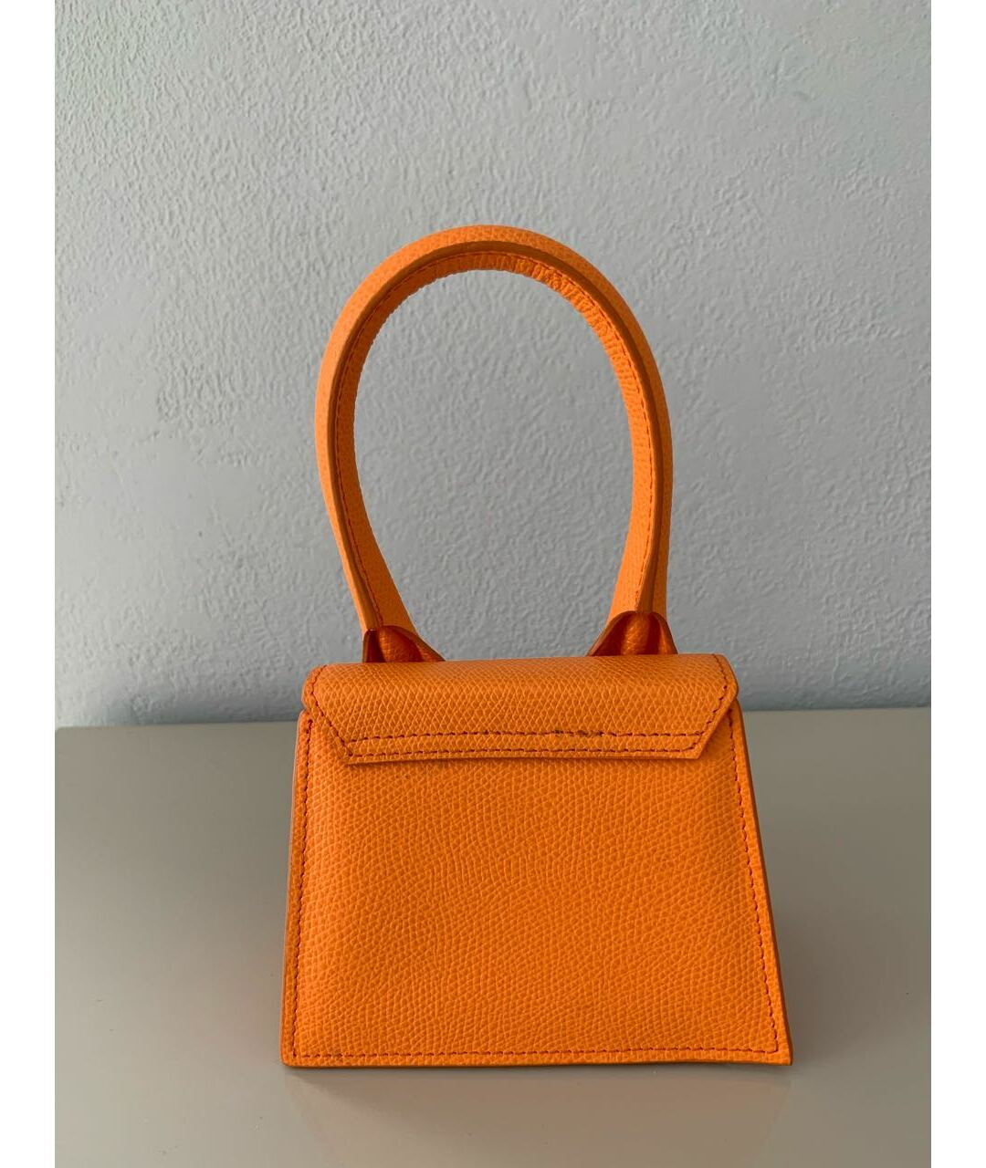 JACQUEMUS Оранжевая кожаная сумка тоут, фото 3