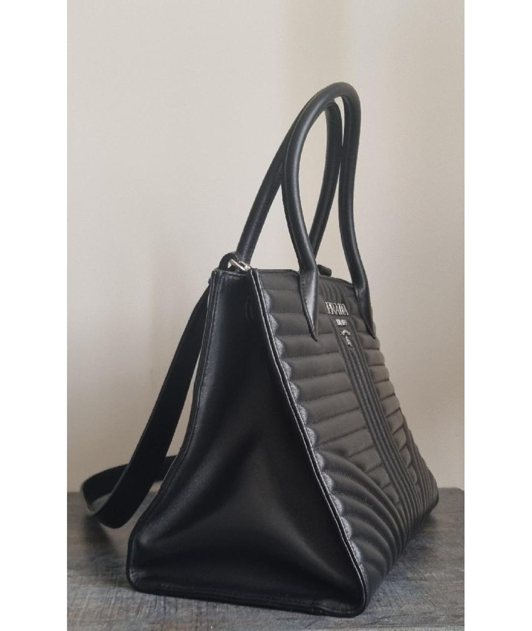 PRADA Черная кожаная сумка тоут, фото 2