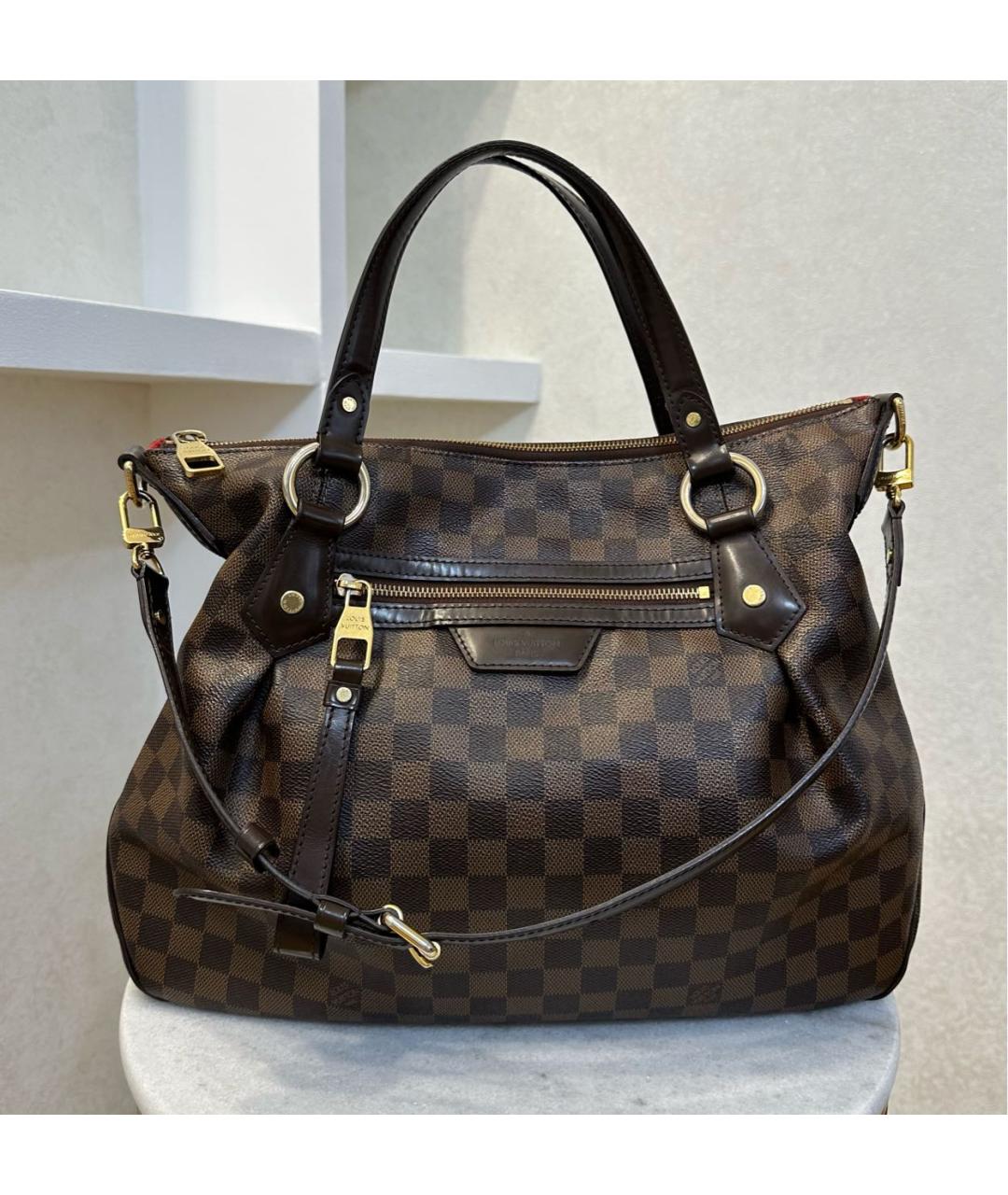 LOUIS VUITTON Коричневая кожаная сумка с короткими ручками, фото 2