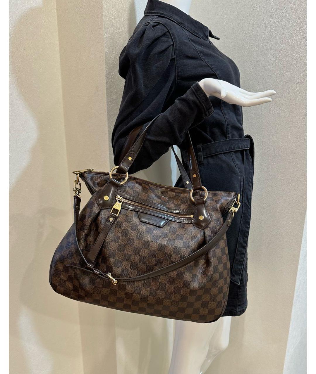 LOUIS VUITTON Коричневая кожаная сумка с короткими ручками, фото 3