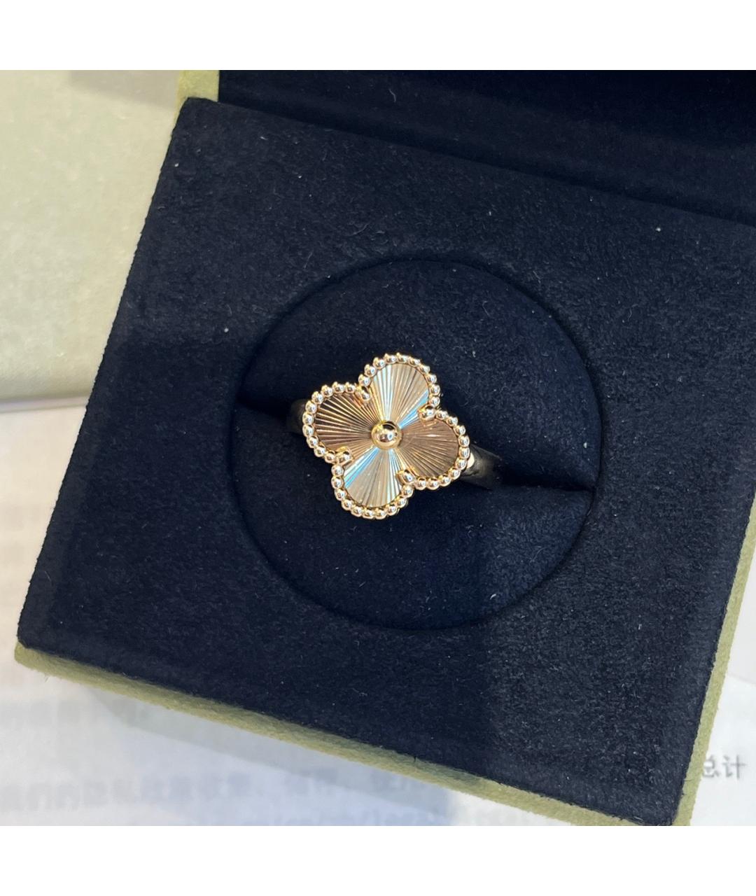 VAN CLEEF & ARPELS Золотое кольцо из желтого золота, фото 2
