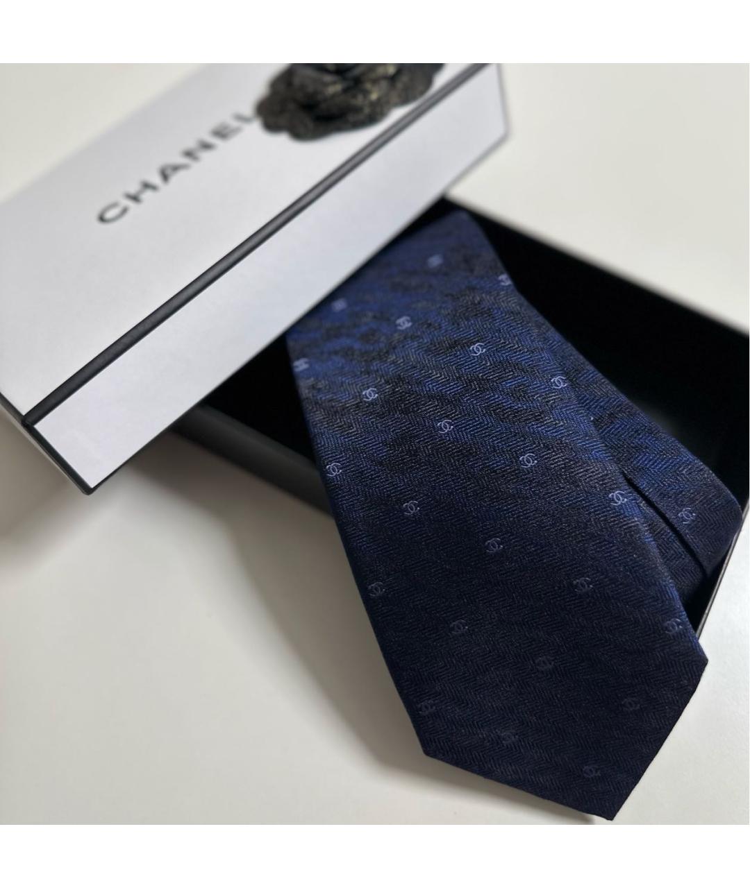 CHANEL Темно-синий шелковый галстук, фото 7