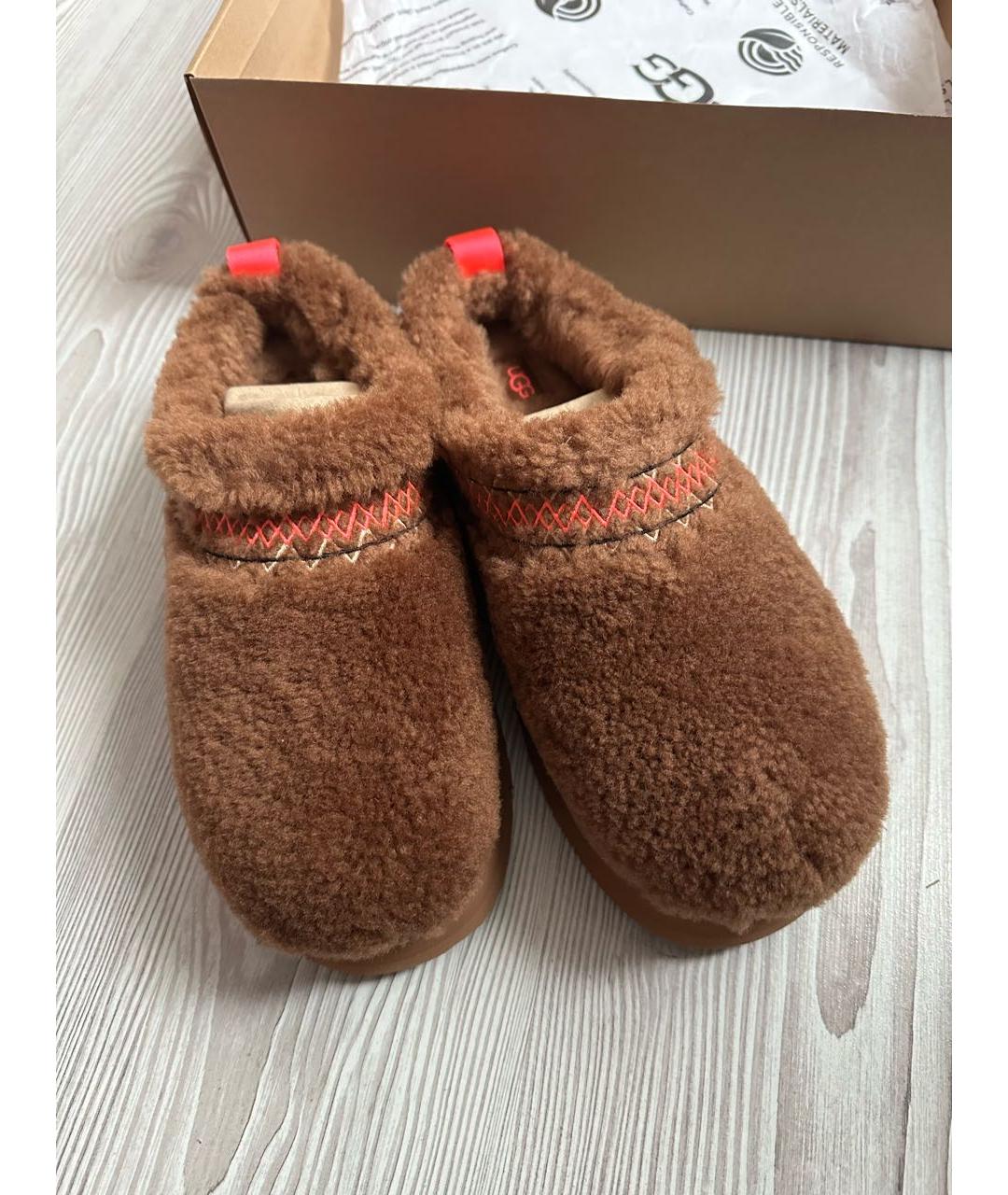 UGG AUSTRALIA Коричневые мюли, фото 3