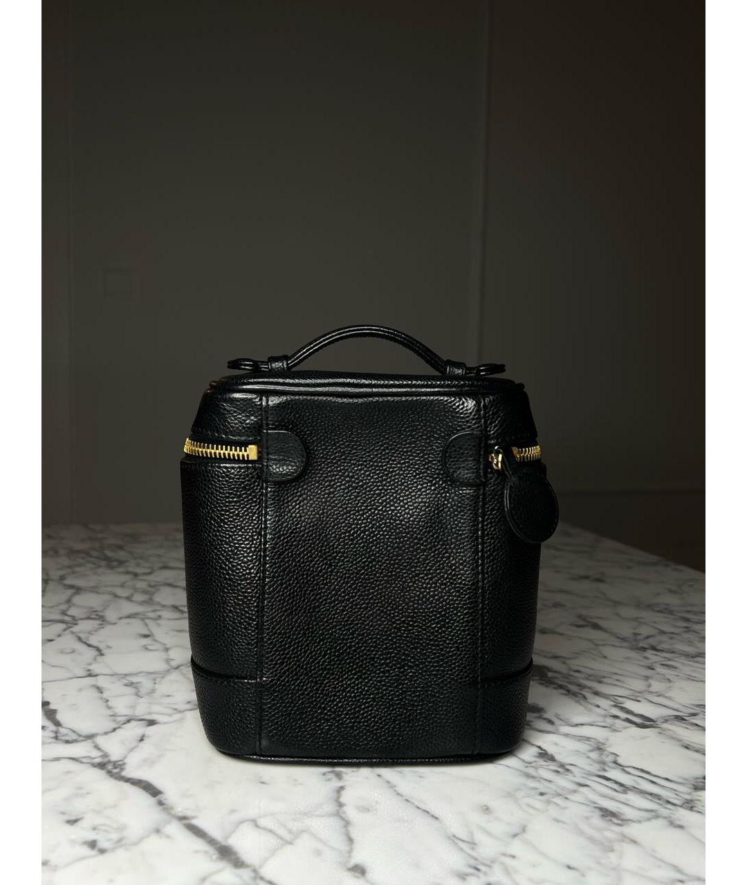 CHANEL Черная кожаная сумка с короткими ручками, фото 2