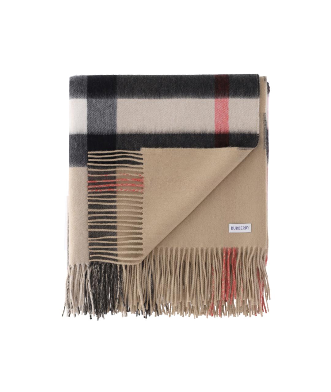 Burberry store scarf 2020