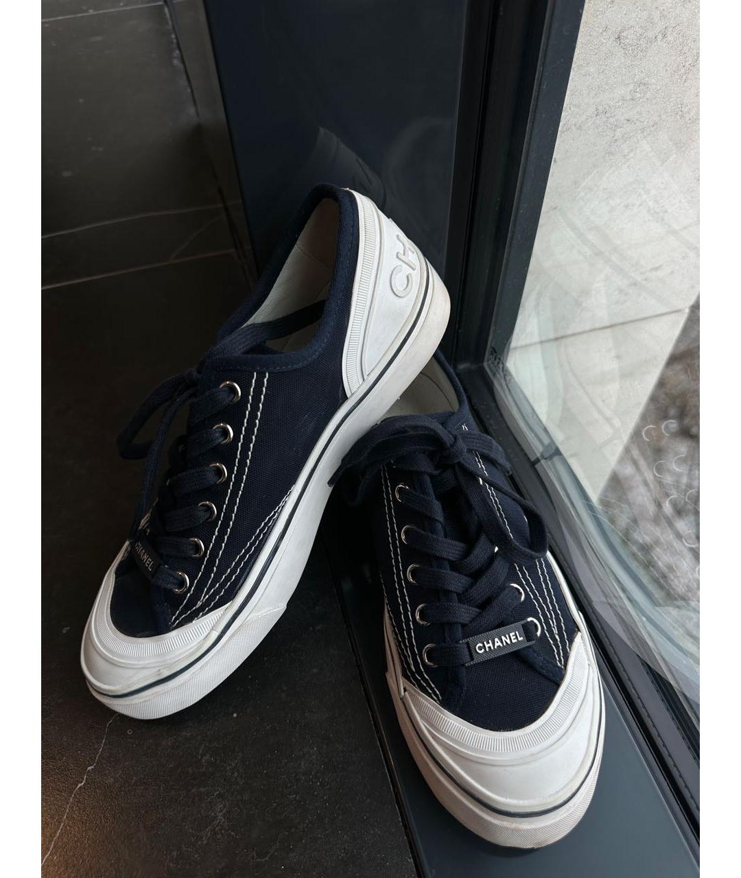 CHANEL Темно-синие текстильные кеды, фото 5